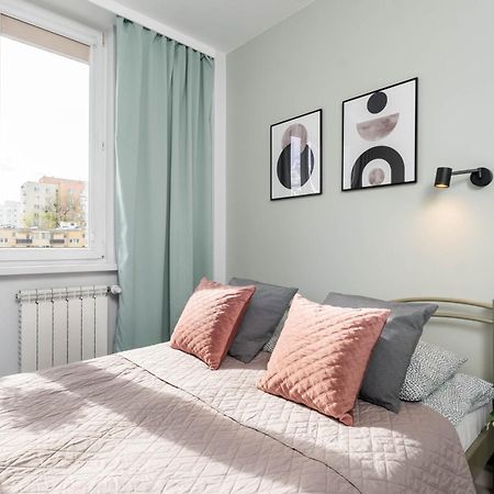 Avocado Apartment 2 Rooms In The City Center Varşova Dış mekan fotoğraf