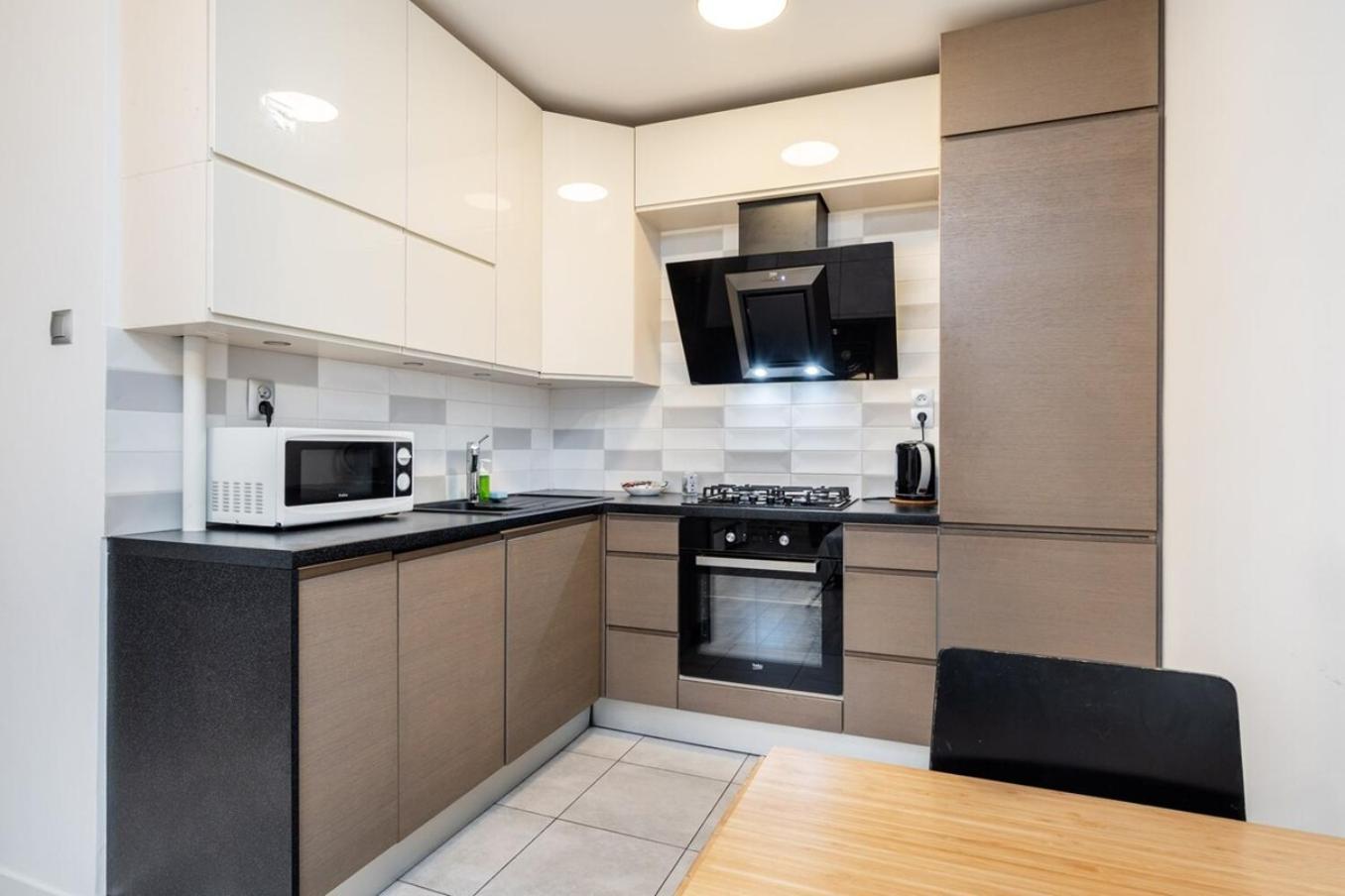 Avocado Apartment 2 Rooms In The City Center Varşova Dış mekan fotoğraf